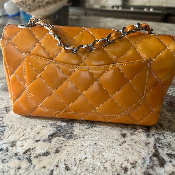 🔥🔥Price Slash 🔥🔥Chanel Classic Single Flap Bag Medium - Picture 2 of 16